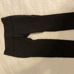 Lululemon Cropped Reveal Leggings